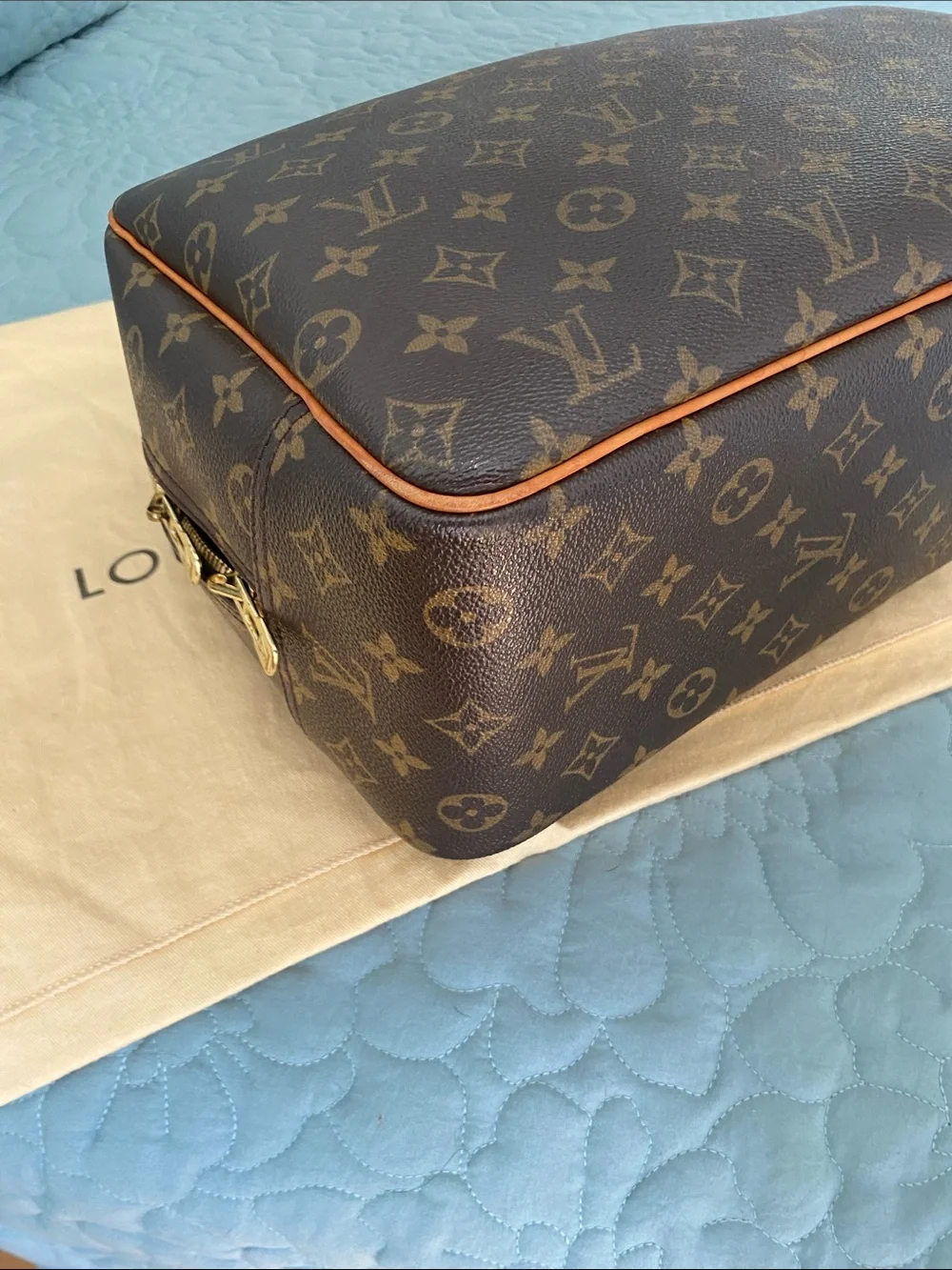 Louis Vuitton Monogram Deauville  with Vachetta Trim